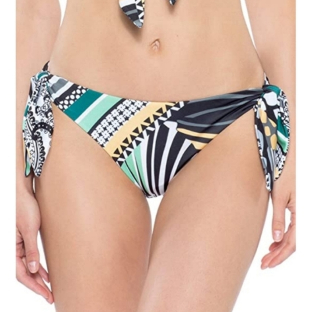 NWT Women’s Becca Reversible Swimsuit Bottom Only size Small - Picture 3 of 13